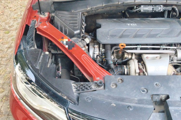 Used Roewe RX5 2016 30T Two-Wheel Drive Automatic Internet Smart Edition Engine Bay Right