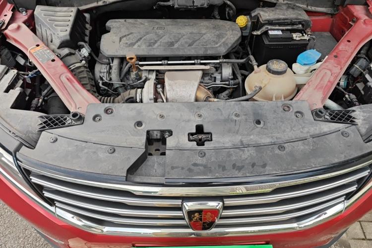 Used Roewe RX5 2016 30T Two-Wheel Drive Automatic Internet Smart Edition Engine Bay