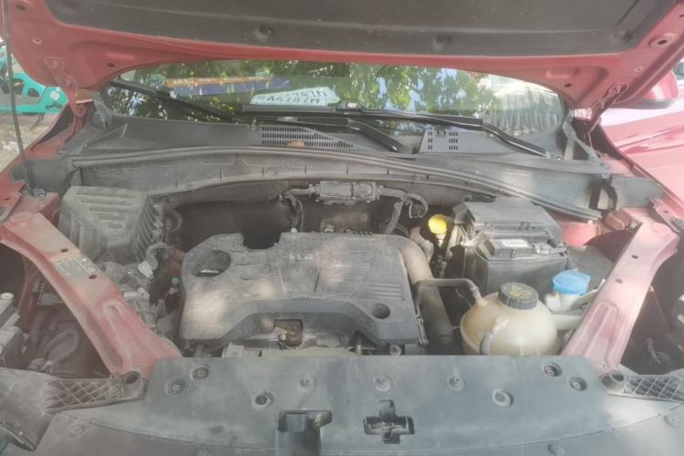 Used Roewe RX5 2016 20T Two-Wheel Drive Automatic Internet Smart Edition Engine Bay