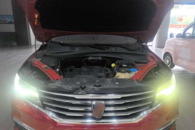 Used Roewe RX5 2016 20T Two-Wheel Drive Automatic Flagship Edition Engine Bay