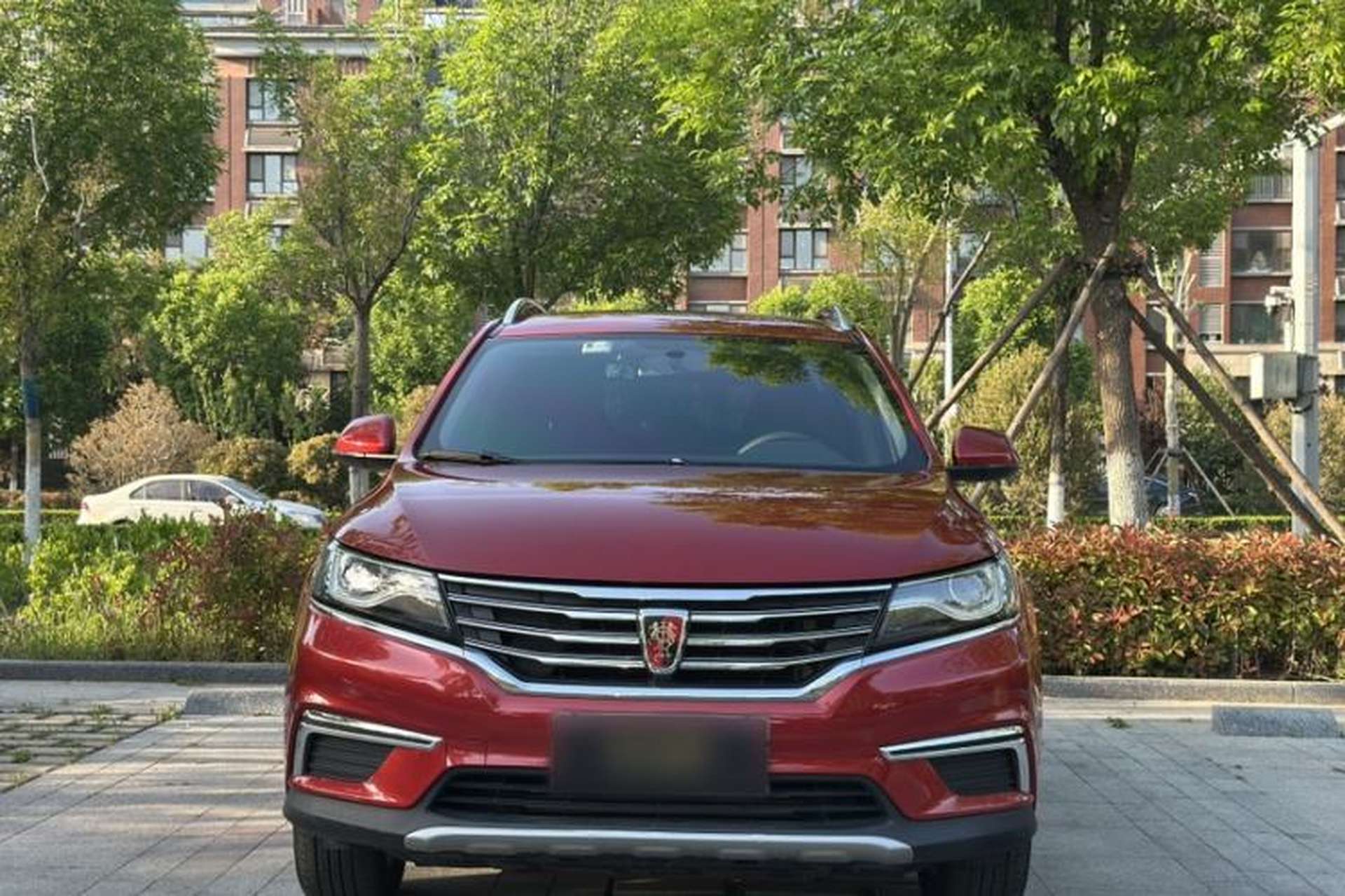 Used Roewe RX5 2016 20T Two-Wheel Drive Automatic Flagship Edition Exterior 1