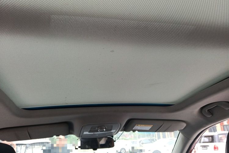 Used Roewe RX5 2016 20T Two-Wheel Drive Automatic Flagship Edition Headliner
