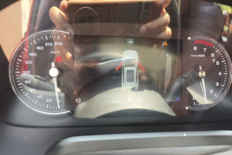 Used Roewe RX5 2016 30T Four-Wheel Drive Automatic Internet Smart Luxury Edition Instrument Cluster