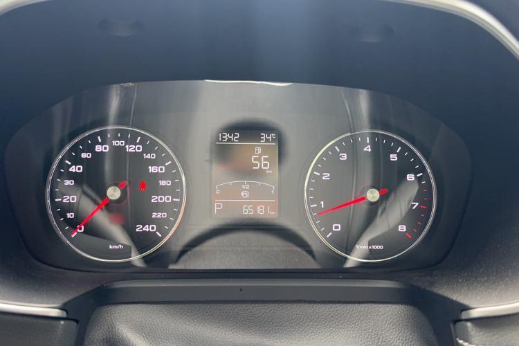 Used Roewe RX5 2016 20T Two-Wheel Drive Automatic Internet Smart Edition Instrument Cluster
