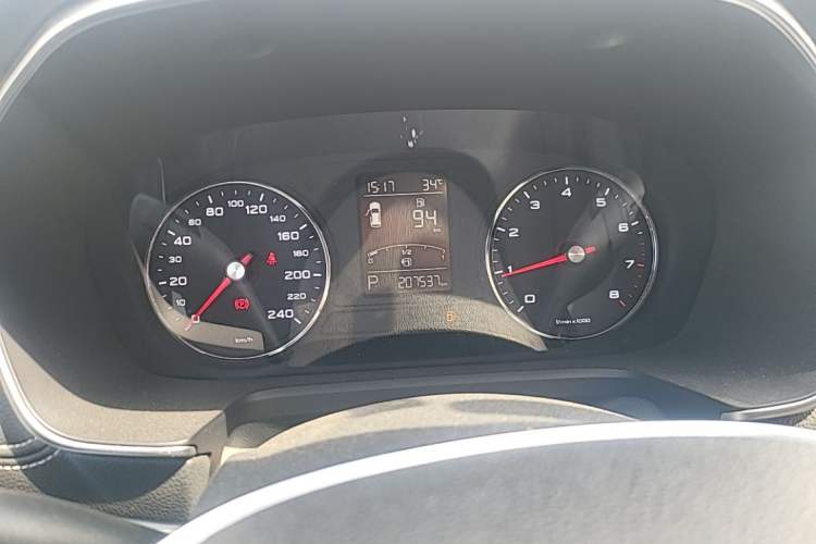 Used Roewe RX5 2016 20T Two-Wheel Drive Automatic Internet Smart Edition Instrument Cluster