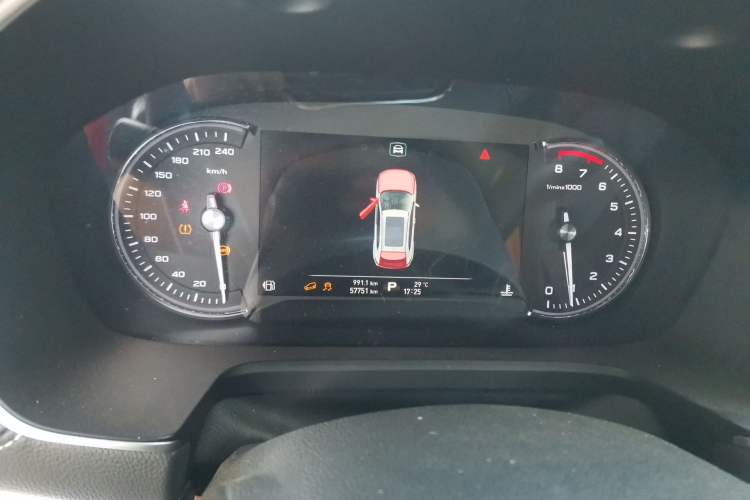 Used Roewe RX5 2016 30T Two-Wheel Drive Automatic Internet Smart Edition Instrument Cluster