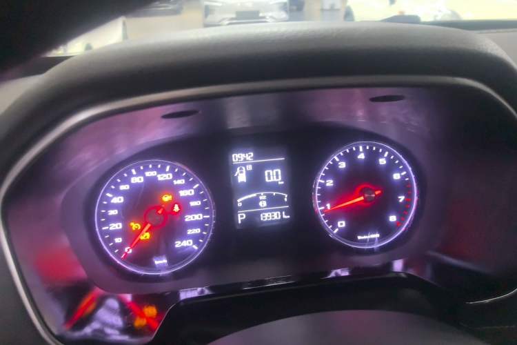Used Roewe RX5 2016 20T Two-Wheel Drive Automatic Flagship Edition Instrument Cluster