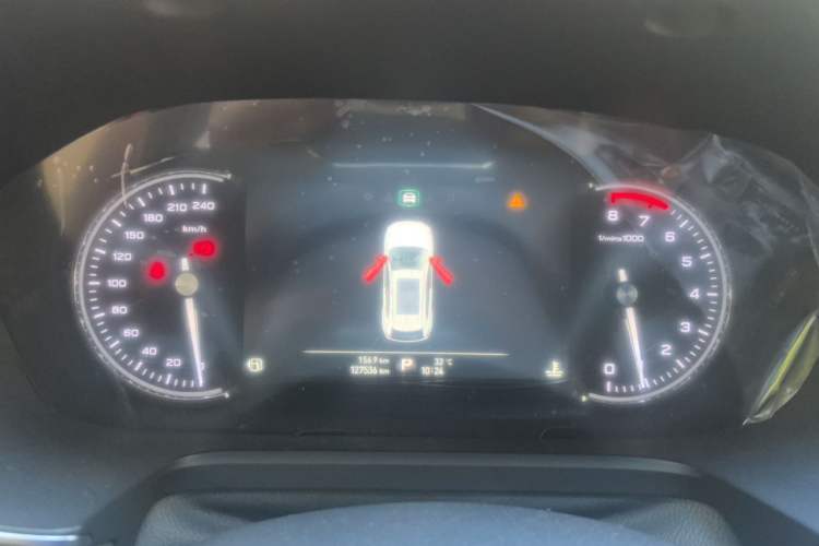 Used Roewe RX5 2016 30T Two-Wheel Drive Automatic Internet Smart Edition Instrument Cluster