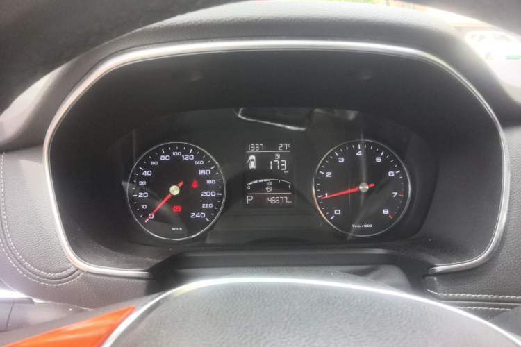 Used Roewe RX5 2016 20T Two-Wheel Drive Automatic Internet Smart Edition Instrument Cluster