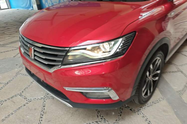 Used Roewe RX5 2016 20T Two-Wheel Drive Automatic Internet Smart Edition Left Front Headlight