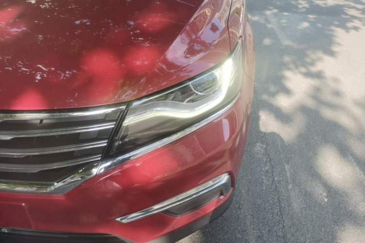 Used Roewe RX5 2016 20T Two-Wheel Drive Automatic Internet Smart Edition Left Front Headlight