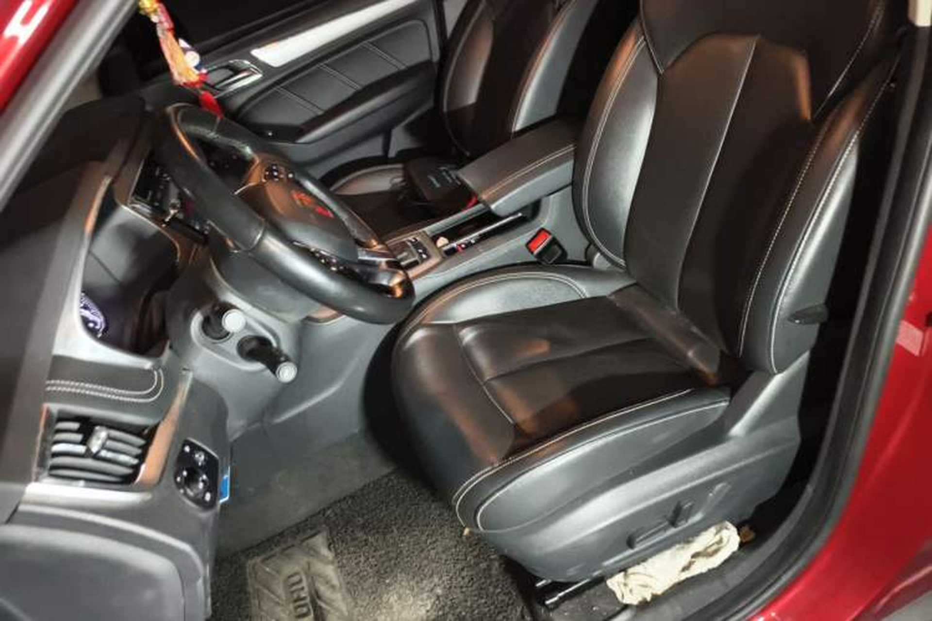 Used Roewe RX5 2016 30T Two-Wheel Drive Automatic Internet Smart Edition Left Front Seat