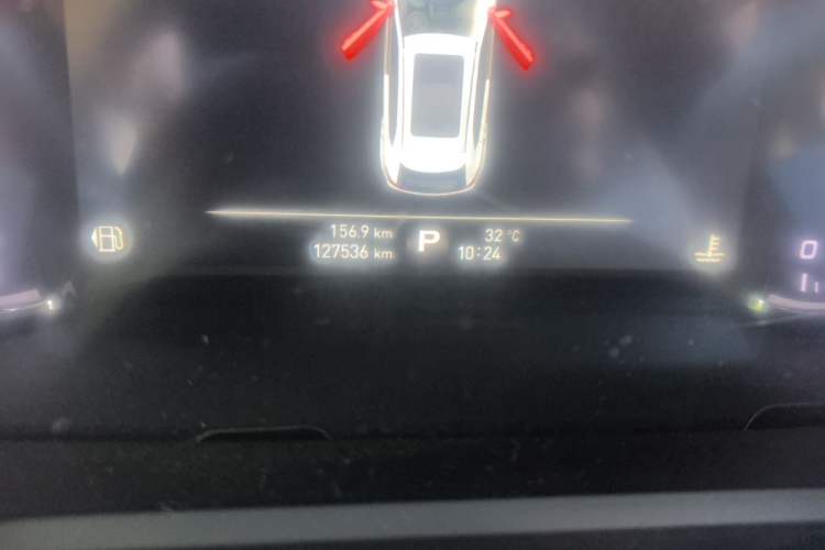 Used Roewe RX5 2016 30T Two-Wheel Drive Automatic Internet Smart Edition Odometer Close Up
