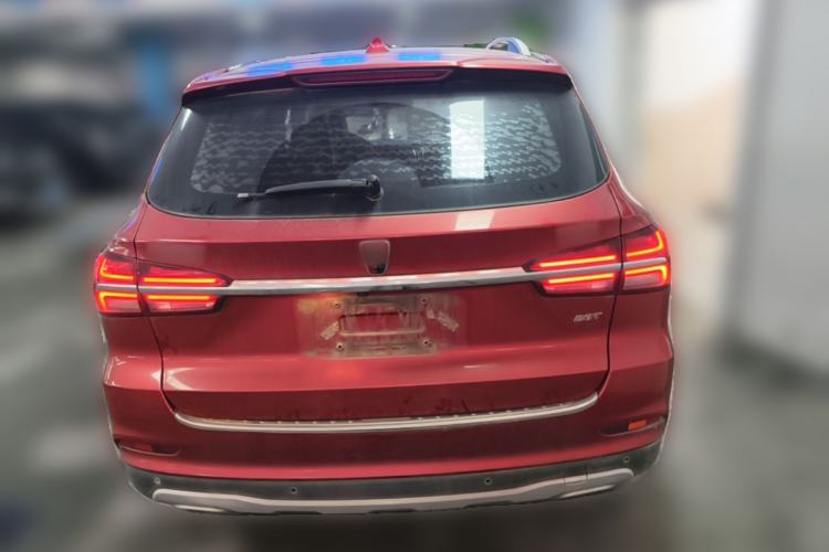 Used Roewe RX5 2016 20T Two-Wheel Drive Automatic Internet Smart Edition Rear