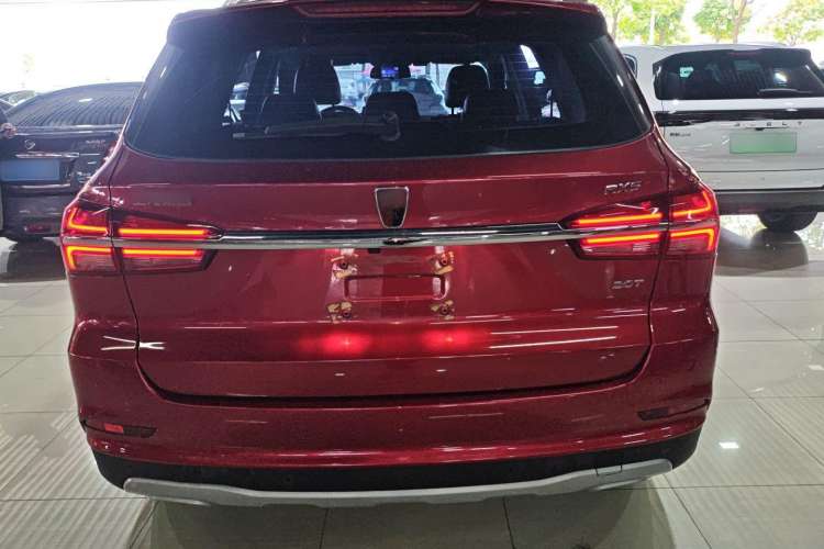 Used Roewe RX5 2016 20T Two-Wheel Drive Automatic Internet Smart Edition Rear