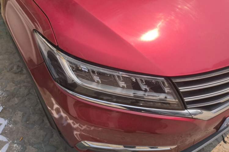 Used Roewe RX5 2016 30T Four-Wheel Drive Automatic Internet Smart Luxury Edition Right Front Headlight