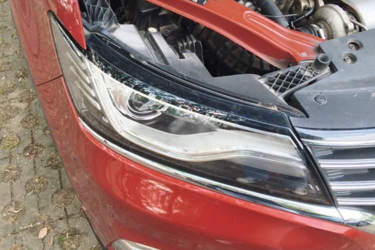 Used Roewe RX5 2016 30T Two-Wheel Drive Automatic Internet Smart Edition Right Front Headlight