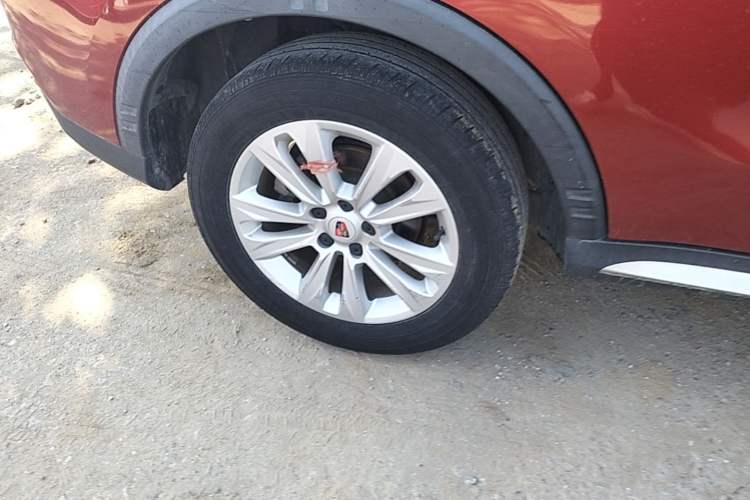 Used Roewe RX5 2016 20T Two-Wheel Drive Automatic Flagship Edition Right Rear Wheel Hub