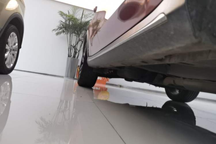 Used Roewe RX5 2016 30T Four-Wheel Drive Automatic Internet Smart Luxury Edition Right Side Sill