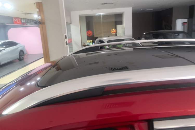 Used Roewe RX5 2016 20T Two-Wheel Drive Automatic Flagship Edition Roof