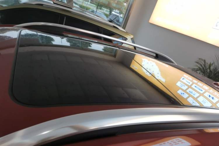 Used Roewe RX5 2016 30T Four-Wheel Drive Automatic Internet Smart Luxury Edition Roof