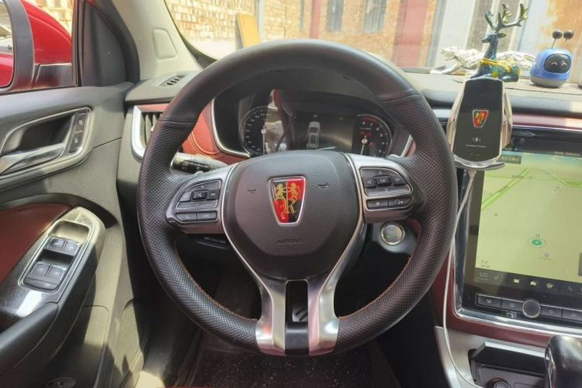 Used Roewe RX5 2016 30T Four-Wheel Drive Automatic Internet Smart Luxury Edition Steering Wheel