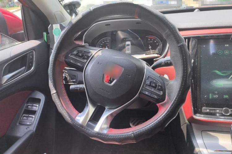 Used Roewe RX5 2016 30T Four-Wheel Drive Automatic Internet Smart Luxury Edition Steering Wheel