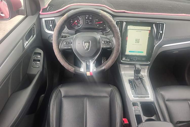 Used Roewe RX5 2016 20T Two-Wheel Drive Automatic Internet Smart Edition Steering Wheel