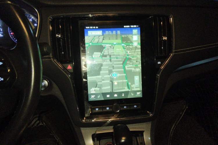 Used Roewe RX5 2016 20T Two-Wheel Drive Automatic Internet Smart Edition Audio And AC Panel