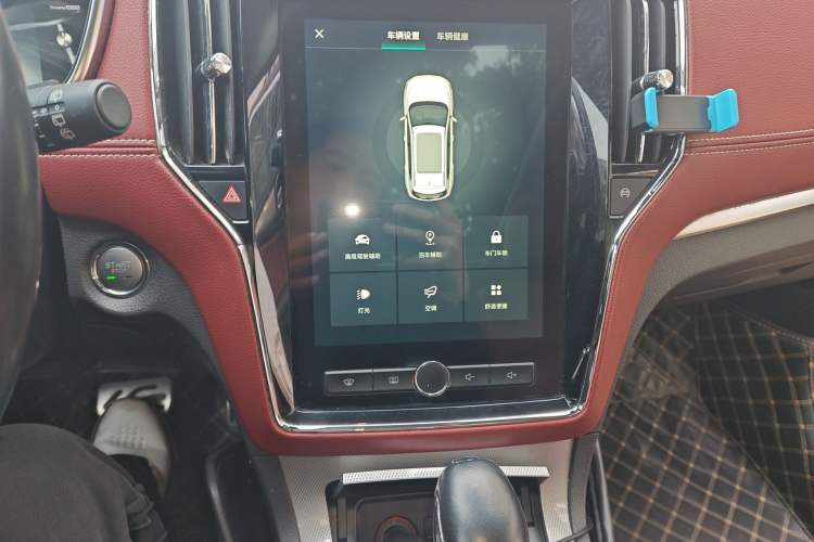 Used Roewe RX5 2016 30T Four-Wheel Drive Automatic Internet Smart Luxury Edition Audio And AC Panel