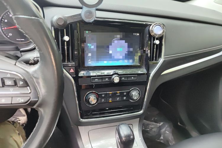 Used Roewe RX5 2016 20T Two-Wheel Drive Automatic Flagship Edition Audio And AC Panel