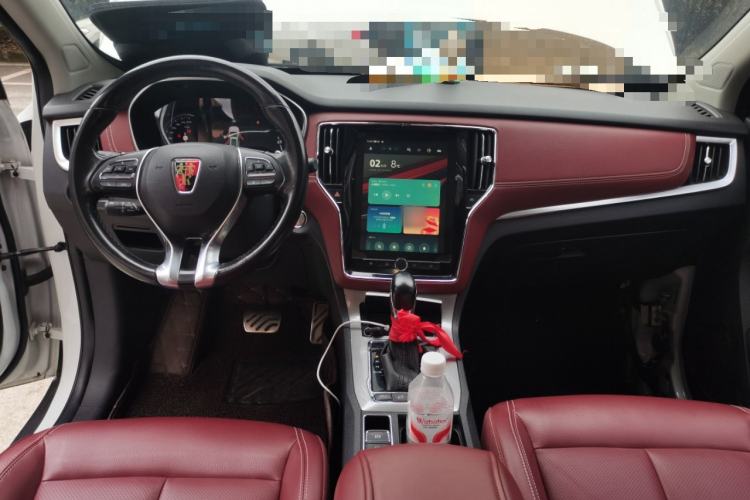 Used Roewe RX5 2016 30T Four-Wheel Drive Automatic Internet Smart Luxury Edition Center Console