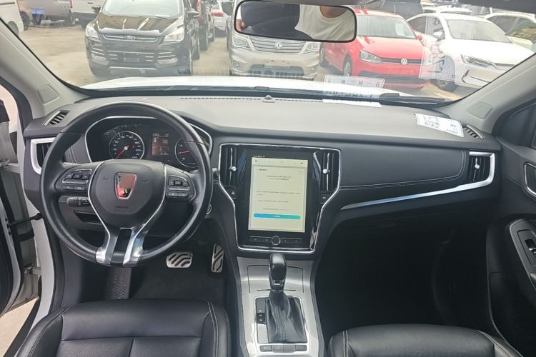 Used Roewe RX5 2016 20T Two-Wheel Drive Automatic Internet Smart Edition Center Console