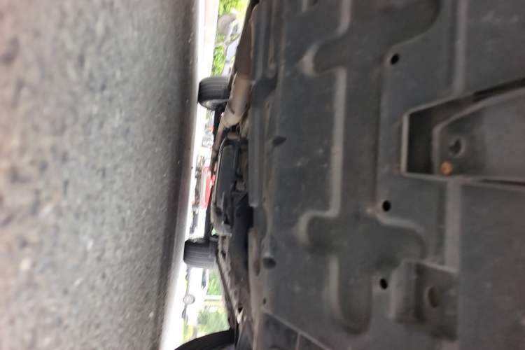 Used Roewe RX5 2016 20T Two-Wheel Drive Automatic Internet Smart Edition Chassis Front
