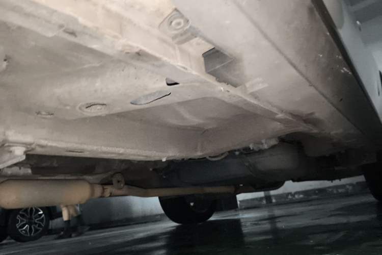 Used Roewe RX5 2016 20T Two-Wheel Drive Automatic Internet Smart Edition Chassis Front Left