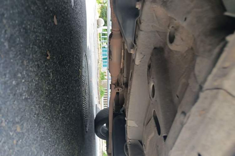 Used Roewe RX5 2016 20T Two-Wheel Drive Automatic Internet Smart Edition Chassis Front Left