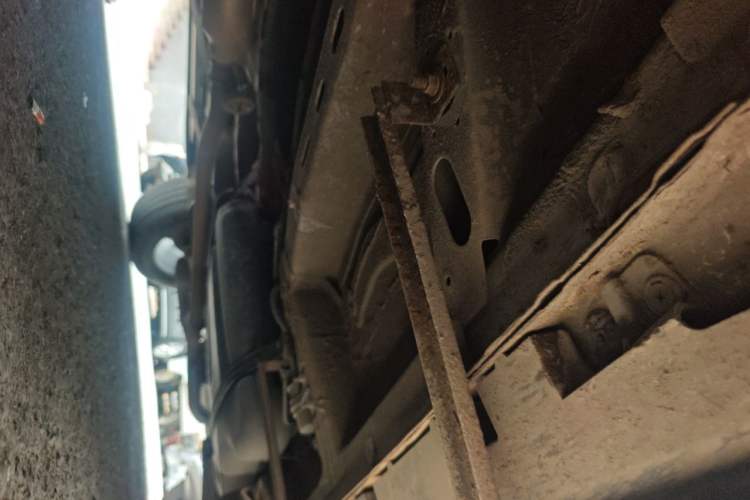 Used Roewe RX5 2016 20T Two-Wheel Drive Automatic Internet Smart Edition Chassis Front Left
