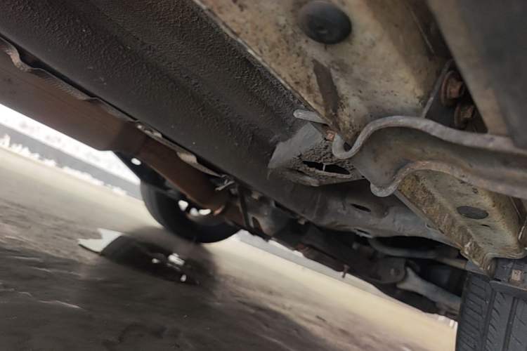 Used Roewe RX5 2016 30T Two-Wheel Drive Automatic Internet Smart Edition Chassis Front Right