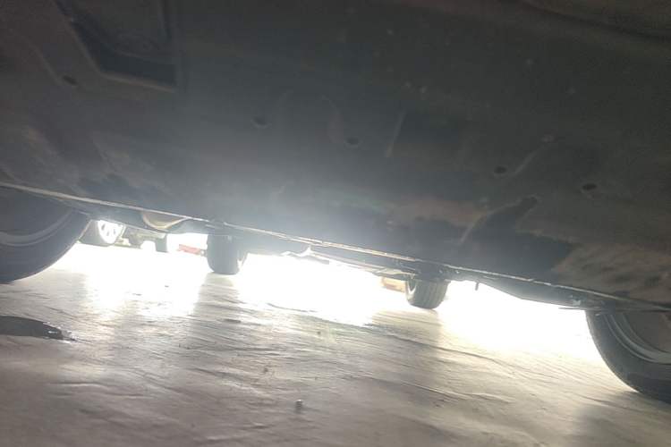 Used Roewe RX5 2016 30T Two-Wheel Drive Automatic Internet Smart Edition Chassis Front