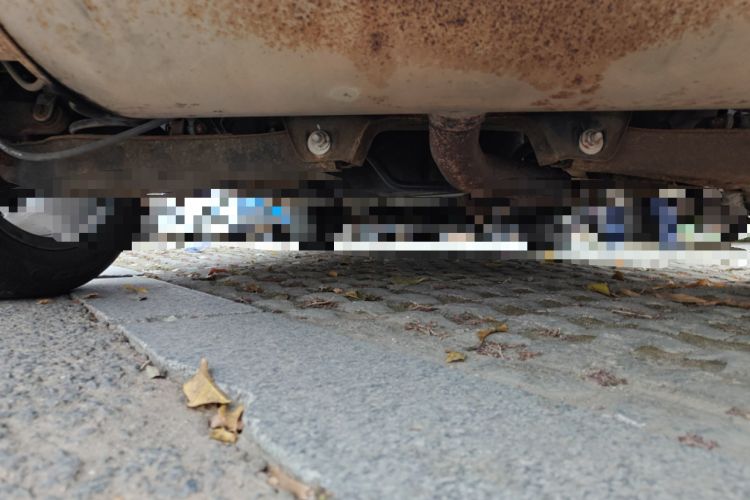 Used Roewe RX5 2016 20T Two-Wheel Drive Manual Transmission Internet Smart Edition Chassis Rear