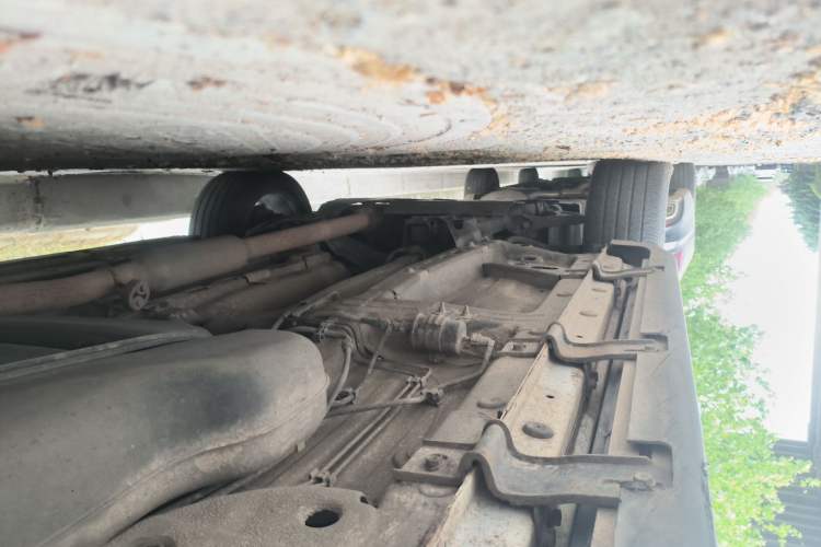 Used Roewe RX5 2016 30T Two-Wheel Drive Automatic Internet Smart Edition Chassis Rear Left