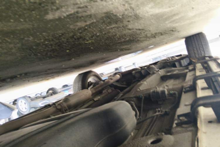 Used Roewe RX5 2016 20T Two-Wheel Drive Automatic Flagship Edition Chassis Rear Left