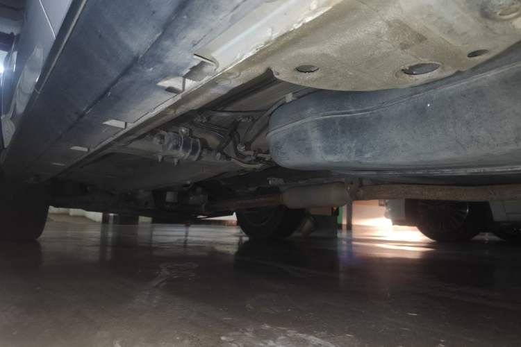 Used Roewe RX5 2016 20T Two-Wheel Drive Automatic Flagship Edition Chassis Rear Left