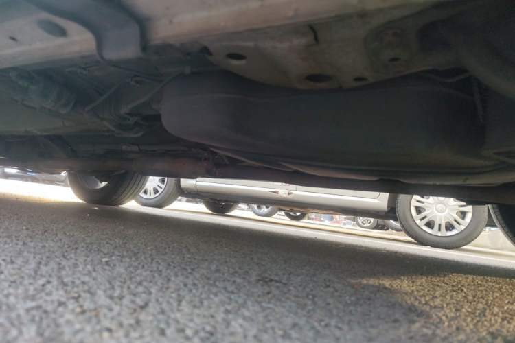 Used Roewe RX5 2016 20T Two-Wheel Drive Automatic Internet Smart Edition Chassis Rear Left