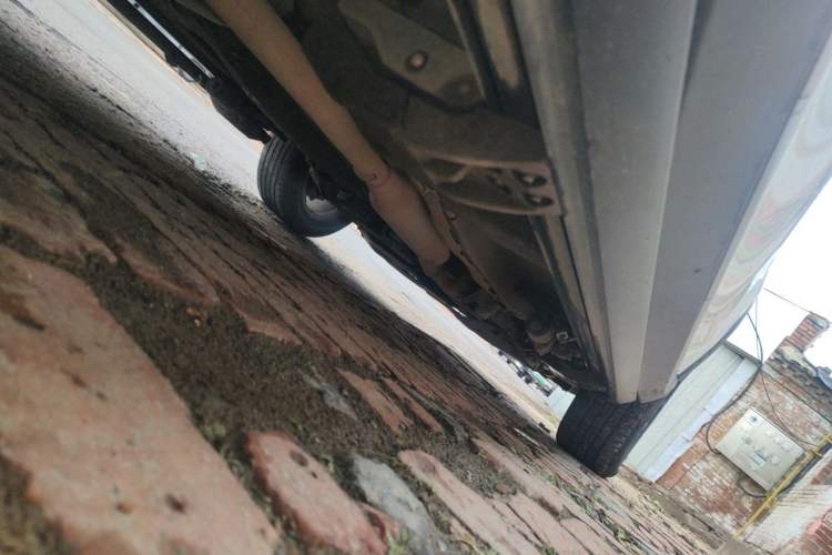 Used Roewe RX5 2016 20T Two-Wheel Drive Manual Flagship Edition Chassis Rear Right