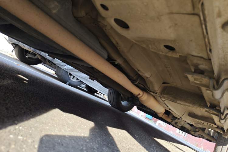 Used Roewe RX5 2016 20T Two-Wheel Drive Automatic Internet Smart Edition Chassis Rear Right