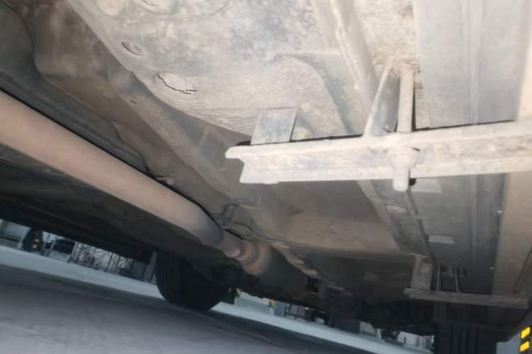 Used Roewe RX5 2016 20T Two-Wheel Drive Automatic Internet Smart Edition Chassis Rear Right