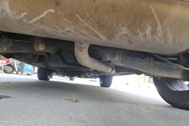 Used Roewe RX5 2016 20T Two-Wheel Drive Automatic Internet Smart Edition Chassis Rear