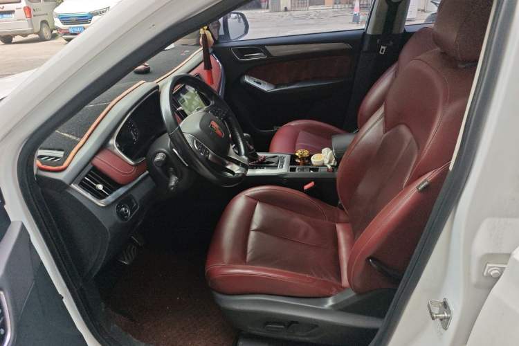 Used Roewe RX5 2016 30T Four-Wheel Drive Automatic Internet Smart Luxury Edition Driver Seat