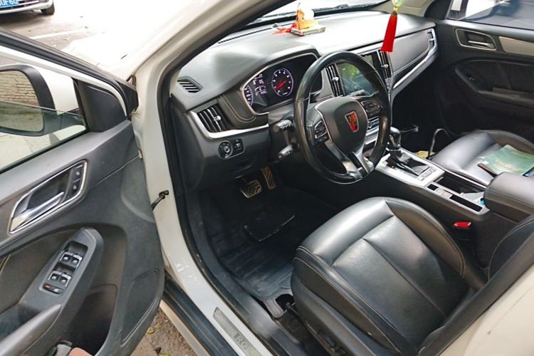 Used Roewe RX5 2016 20T Two-Wheel Drive Automatic Internet Smart Edition Driver Seat